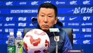 开云官网-崔康熙：高准翼不用太久就能复出 根据球员情况做是否轮换的决定