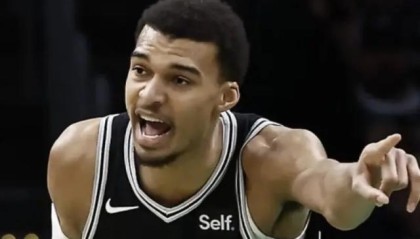 开云体育-31分12板6助6帽！文班亚马再轰恐怖数据比肩邓肯