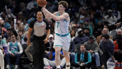 kaiyun-克尼佩尔：不把连胜看作整体来考量这是制胜之道 我们会变得更强